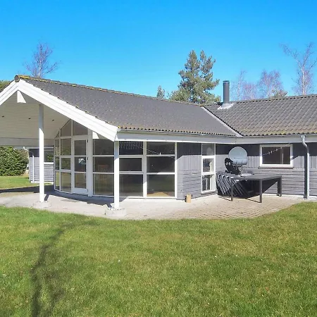 Holiday home Birthe - 800m From The Sea In Lolland- Falster And Mon By Interhome Boto By